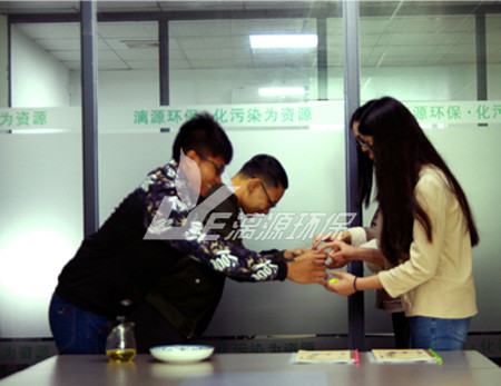 盛煌环保举行一场简单而不失庄重的拜师仪式