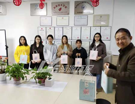 温情女神节，盛煌环保送祝福啦
