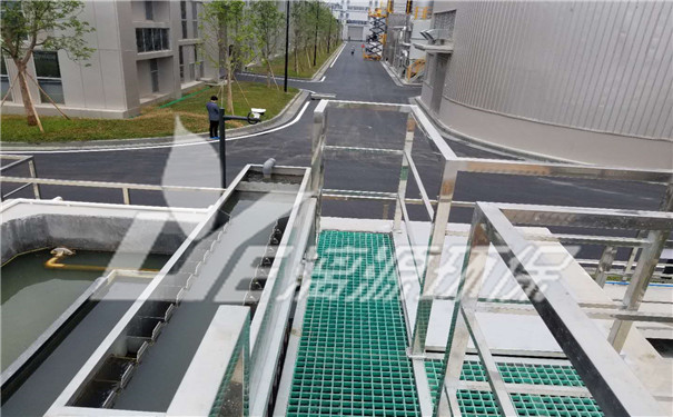 养鸡养殖场盛煌注册